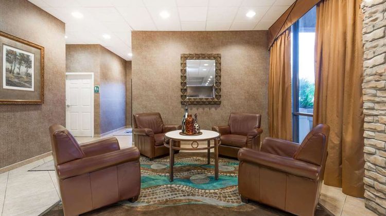 Wyndham Garden Wichita Downtown Lobby