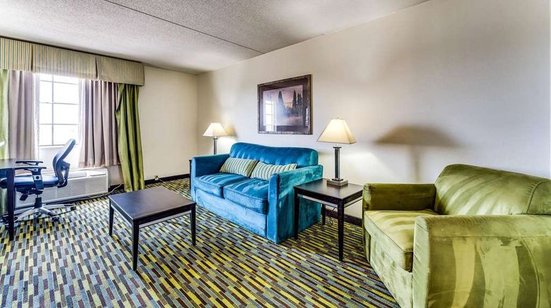 <b>Wyndham Garden Wichita Downtown Suite</b>. Images powered by <a href="https://iceportal.shijigroup.com/" title="IcePortal" target="_blank">IcePortal</a>.