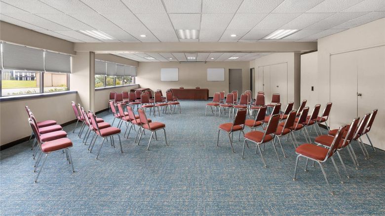 <b>Days Inn Gettysburg Meeting</b>. Images powered by <a href="https://iceportal.shijigroup.com/" title="IcePortal" target="_blank">IcePortal</a>.