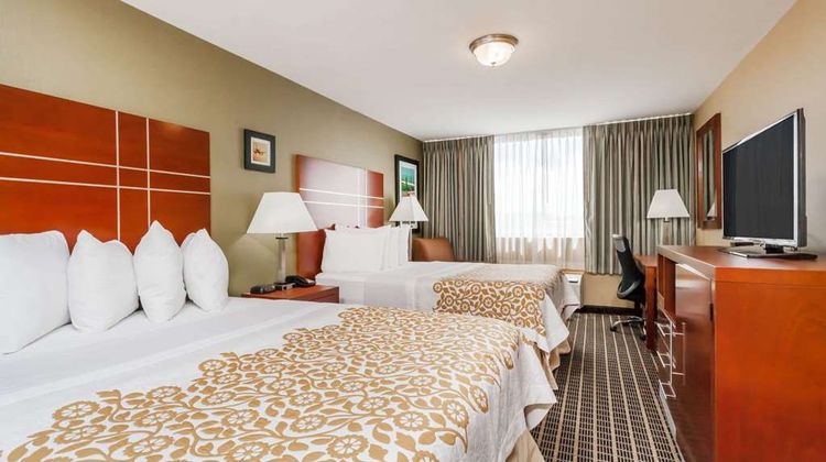 Days Inn Windsor Locks Bradley Intl Arpt Room