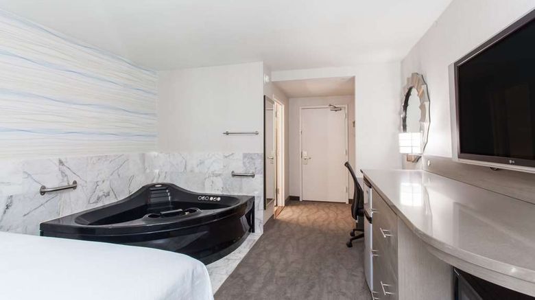 <b>Days Inn Lanham Washington D.C Suite</b>. Images powered by <a href="https://iceportal.shijigroup.com/" title="IcePortal" target="_blank">IcePortal</a>.