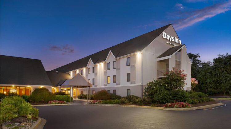 Days Inn Lanham Washington D.C Exterior