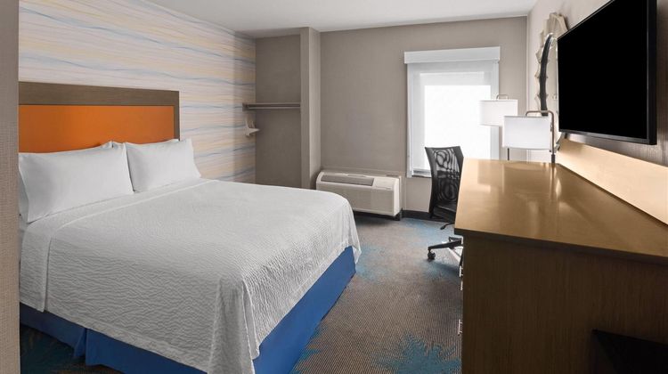 Days Inn Lanham Washington D.C Room