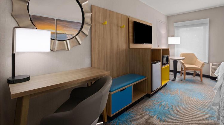 Days Inn Lanham Washington D.C Room