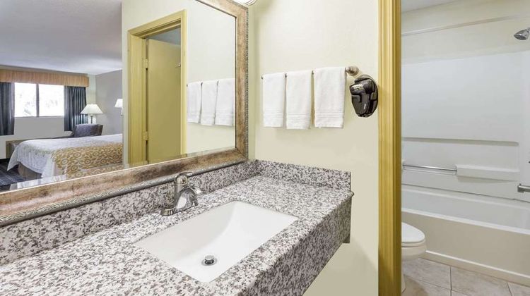 Days Inn Kent - Akron Room