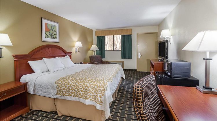 Days Inn Kent - Akron Room