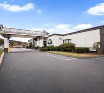 Days Inn Liberty Exterior