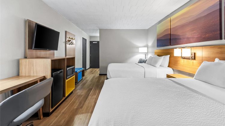 Days Inn Liberty Room