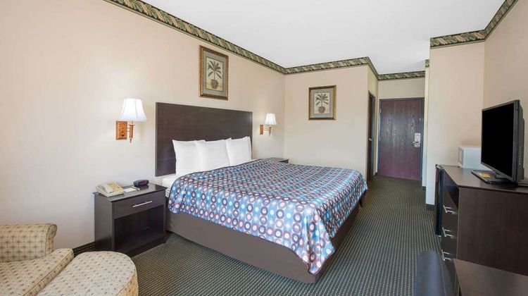 Days Inn Sullivan Room