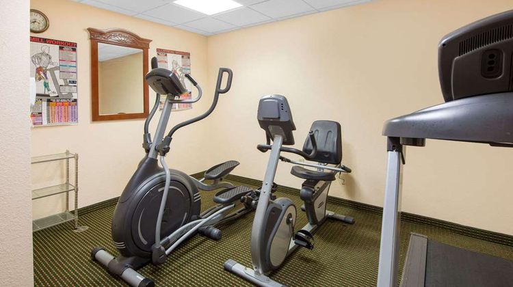 Days Inn Sullivan Health
