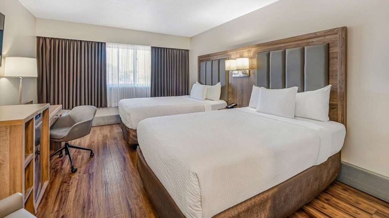 <b>Days Inn Victoria on the Harbour Room</b>. Images powered by <a href="https://iceportal.shijigroup.com/" title="IcePortal" target="_blank">IcePortal</a>.