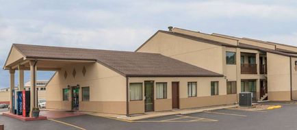 Days Inn - Hannibal Exterior