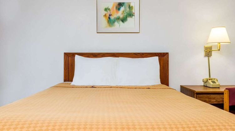 Days Inn - Mt. Sterling Room