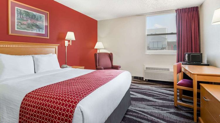 Days Inn Gillette Room
