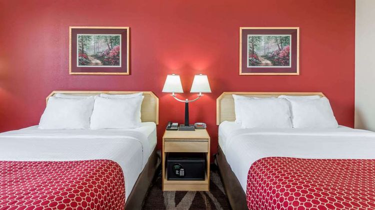 Days Inn Gillette Room