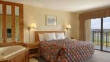 Days Inn by Wyndham Mackinaw City - Lakeview Room