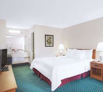 Days Inn Wytheville Room