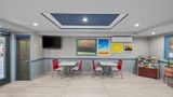 <b>Days Inn Chesapeake Lobby</b>. Images powered by <a href="https://iceportal.shijigroup.com/" title="IcePortal" target="_blank">IcePortal</a>.