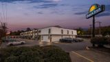 <b>Days Inn Chesapeake Exterior</b>. Images powered by <a href="https://iceportal.shijigroup.com/" title="IcePortal" target="_blank">IcePortal</a>.