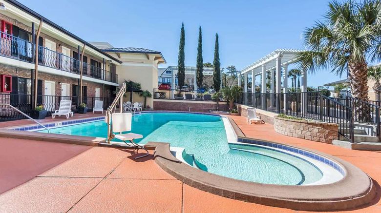 <b>Days Inn Pensacola Historic Downtown Pool</b>. Images powered by <a href="https://iceportal.shijigroup.com/" title="IcePortal" target="_blank">IcePortal</a>.