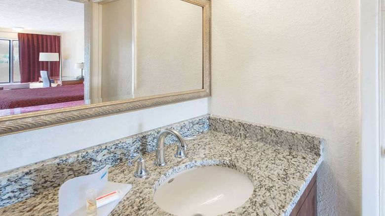 <b>Days Inn & Suites Dayton North Room</b>. Images powered by <a href="https://iceportal.shijigroup.com/" title="IcePortal" target="_blank">IcePortal</a>.