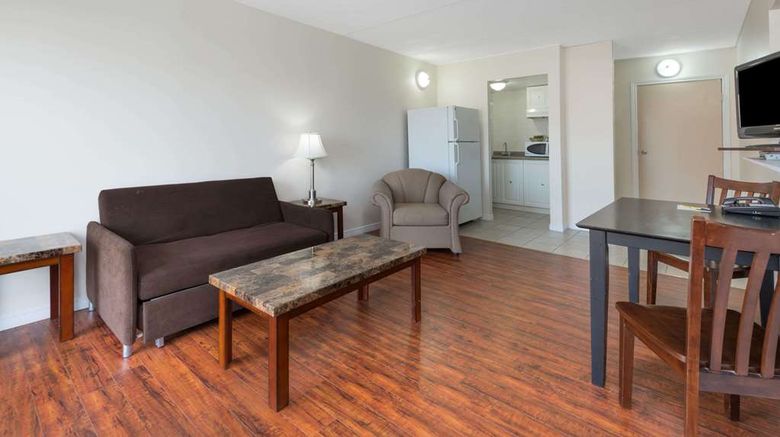 <b>Super 8 Cambridge/Kitchener/WaterlooArea Room</b>. Images powered by <a href="https://iceportal.shijigroup.com/" title="IcePortal" target="_blank">IcePortal</a>.