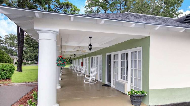 Days Inn Natchez Exterior