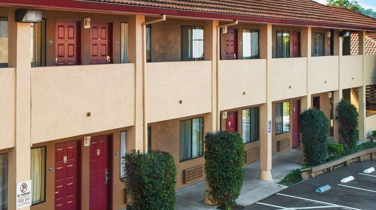 Days Inn Pinole Berkeley Exterior