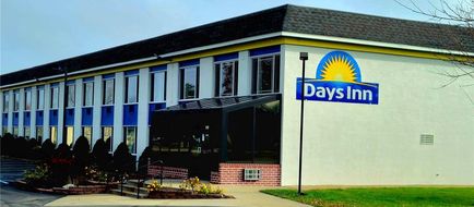 Days Inn Holland Exterior
