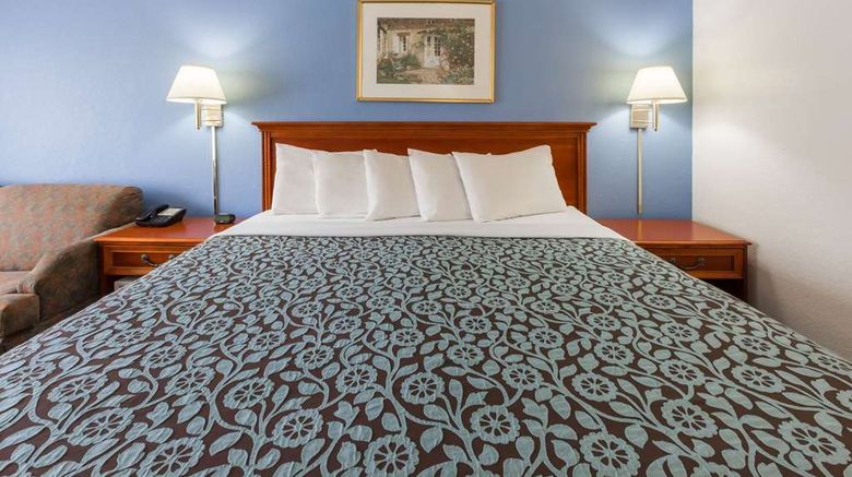 <b>Days Inn Holland Room</b>. Images powered by <a href="https://iceportal.shijigroup.com/" title="IcePortal" target="_blank">IcePortal</a>.