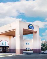 Days Inn & Suites Lordsburg