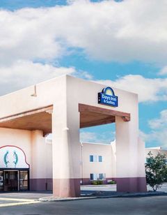 Days Inn & Suites Lordsburg