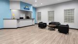 <b>Days Inn Frederick Lobby</b>. Images powered by <a href="https://iceportal.shijigroup.com/" title="IcePortal" target="_blank">IcePortal</a>.