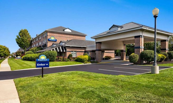 Days Inn by Wyndham Hershey Exterior