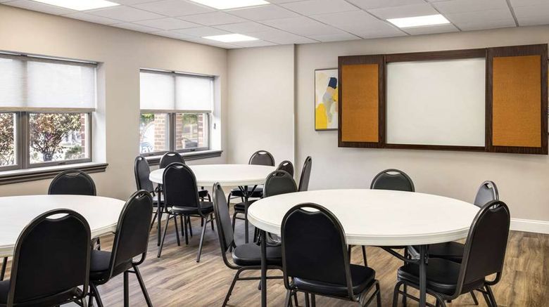 <b>Days Inn by Wyndham Hershey Meeting</b>. Images powered by <a href="https://iceportal.shijigroup.com/" title="IcePortal" target="_blank">IcePortal</a>.