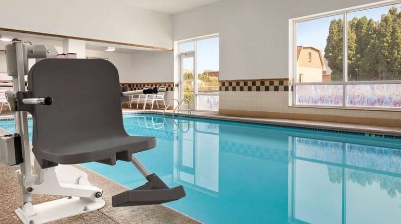 <b>Days Inn by Wyndham Hershey Pool</b>. Images powered by <a href="https://iceportal.shijigroup.com/" title="IcePortal" target="_blank">IcePortal</a>.