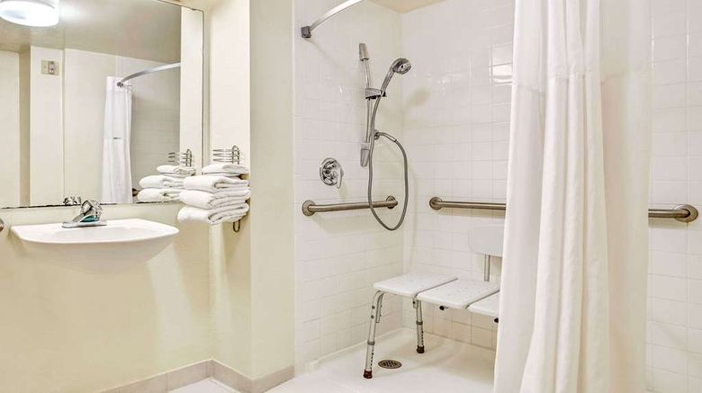 <b>Days Inn Bradenton - Near the Gulf Room</b>. Images powered by <a href="https://iceportal.shijigroup.com/" title="IcePortal" target="_blank">IcePortal</a>.