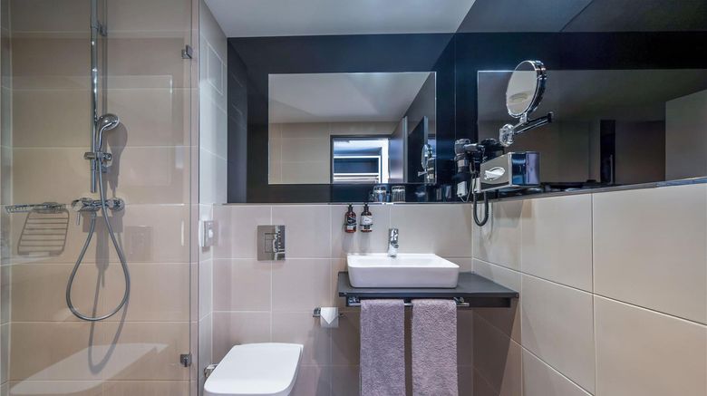 <b>Hotel Berlin Mitte managed by Melia Room</b>. Images powered by <a href="https://iceportal.shijigroup.com/" title="IcePortal" target="_blank">IcePortal</a>.