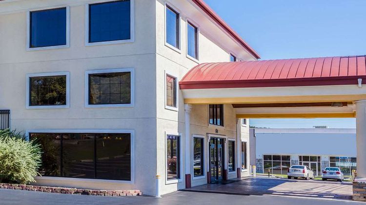Days Inn Dalton Exterior