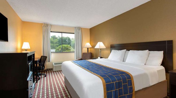 Days Inn Hillsborough Room