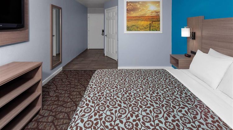 Baymont by Wyndham Manistee Room