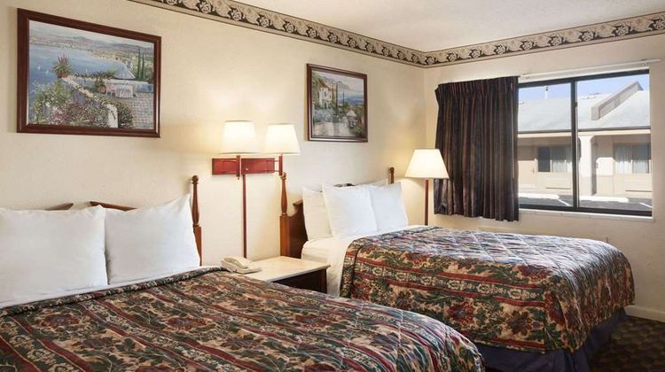 Days Inn Wrightstown Room