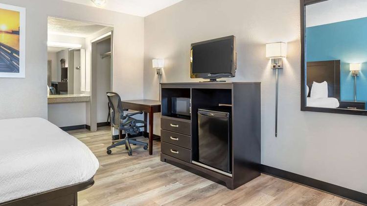 Days Inn Wrightstown Room