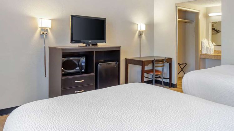 Days Inn Wrightstown Room