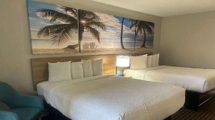 Days Inn Port Charlotte Room