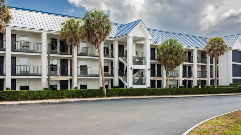 <b>Days Inn Port Charlotte Exterior</b>. Images powered by <a href="https://iceportal.shijigroup.com/" title="IcePortal" target="_blank">IcePortal</a>.