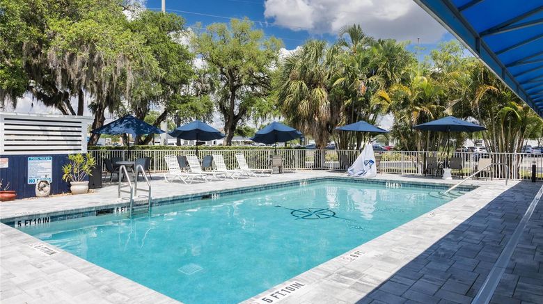 <b>Days Inn Port Charlotte Pool</b>. Images powered by <a href="https://iceportal.shijigroup.com/" title="IcePortal" target="_blank">IcePortal</a>.