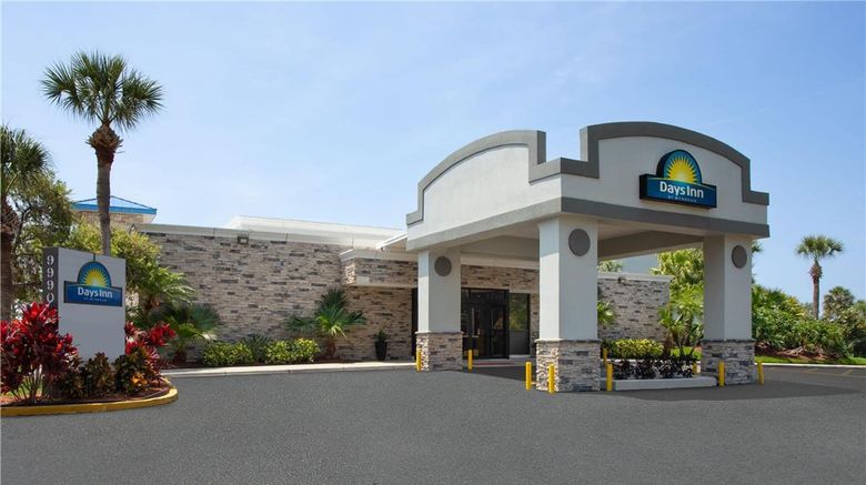 Days Inn Convention Center/Intl Dr Exterior. Images powered by <a href="https://iceportal.shijigroup.com" target="_blank" rel="noopener">Ice Portal</a>.