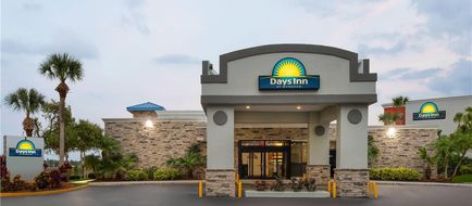 Days Inn Convention Center/Intl Dr Exterior