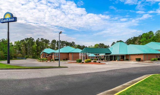Days Inn Petersburg- Fort Lee/South Exterior